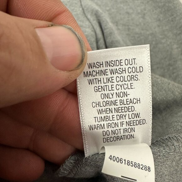 Croft & Barrow Classic Tee XL Cardinal Wreath Gray Long Sleeve Womens Shirt - Picture 6 of 6